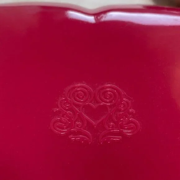 2 VTG SEALED Lady Luck Las Vegas Casino & Hotel Toiletries Bath & Beauty Hearts - Picture 6 of 9